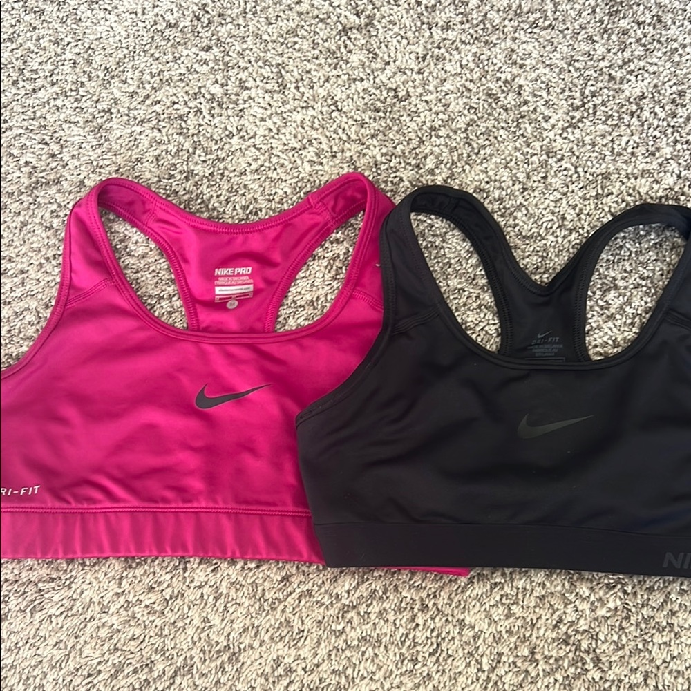 Nike Women's Sports Bra Set - Pink and Black